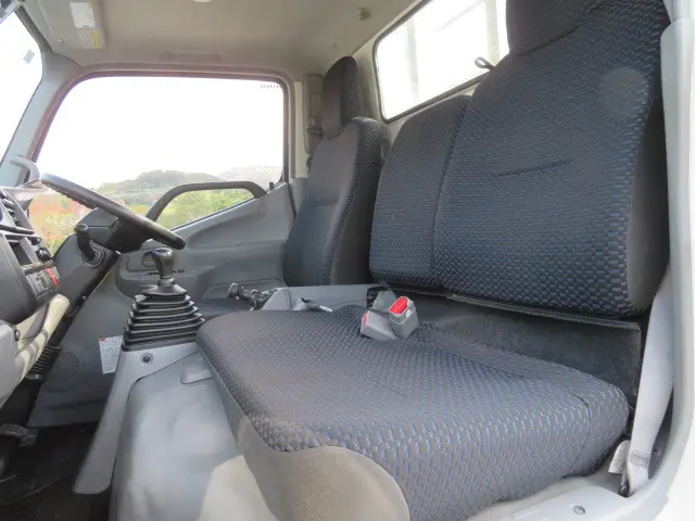 日野 デュトロ 2RG-XZU605M(2WD)の写真11