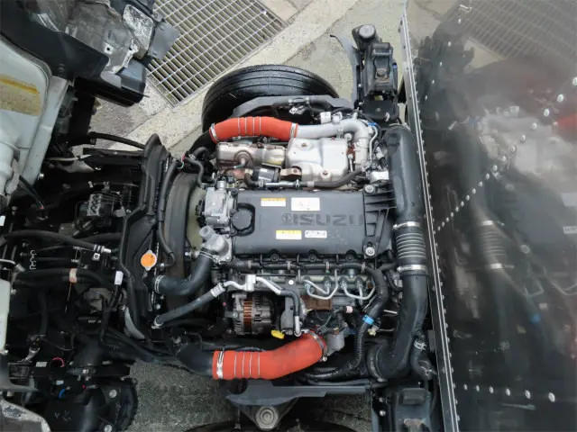 いすゞ エルフ 2RG-NLR88AN(2WD)の写真6