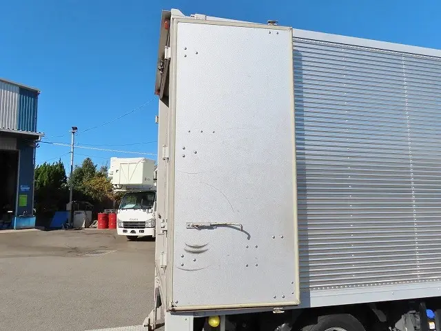 いすゞ エルフ 2RG-NLR88AN(2WD)の写真34