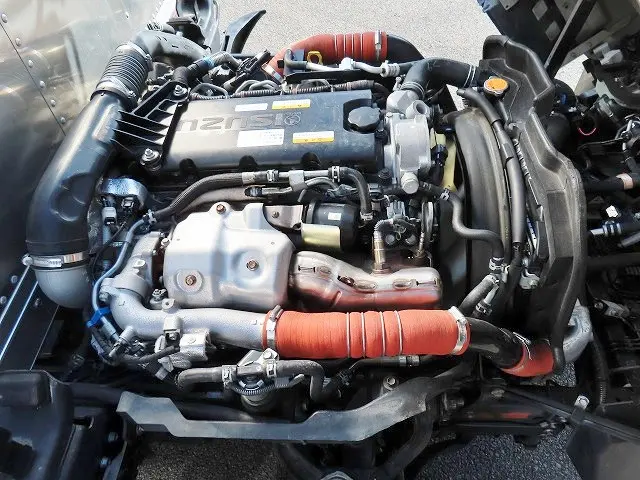 いすゞ エルフ 2RG-NLR88AN(2WD)の写真39