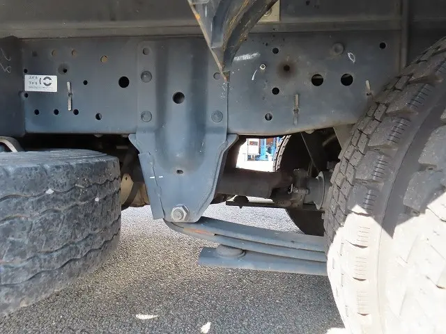 いすゞ エルフ 2RG-NLR88AN(2WD)の写真48