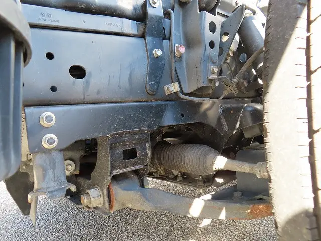 いすゞ エルフ 2RG-NLR88AN(2WD)の写真50