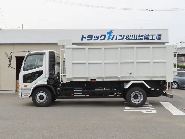 三菱 ファイター 2KG-FK72FZ(2WD)の写真4