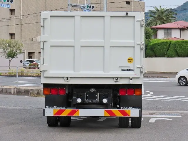 三菱 ファイター 2KG-FK72FZ(2WD)の写真7