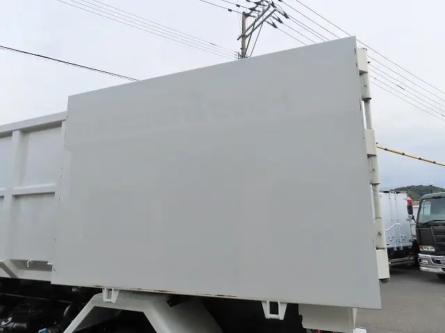 三菱 ファイター 2KG-FK72FZ(2WD)の写真31