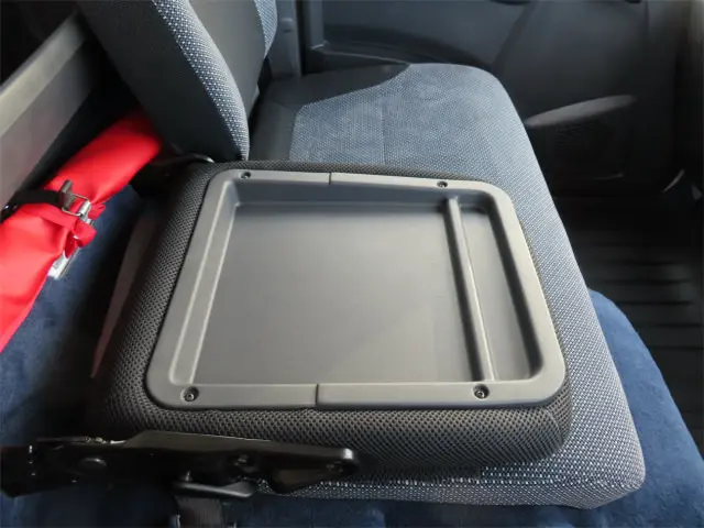 いすゞ エルフ 2RG-NPR88AN(2WD)の写真11