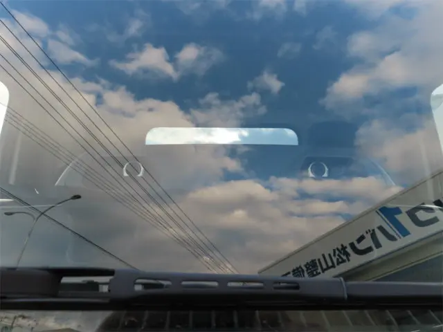 いすゞ エルフ 2RG-NPR88AN(2WD)の写真24