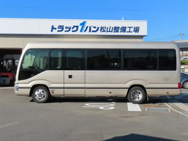 トヨタ コースター SDG-XZB70(2WD)の写真4