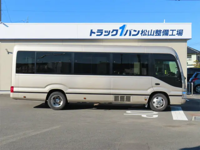 トヨタ コースター SDG-XZB70(2WD)の写真5