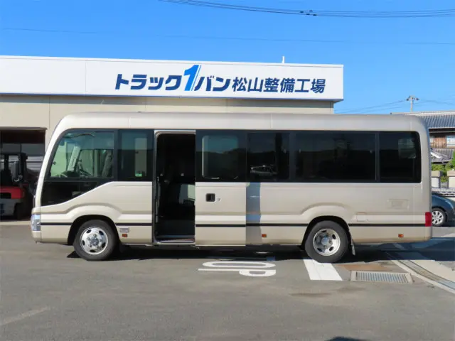 トヨタ コースター SDG-XZB70(2WD)の写真8