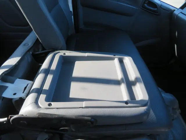 いすゞ エルフ 2RG-NPR88AR(2WD)の写真12