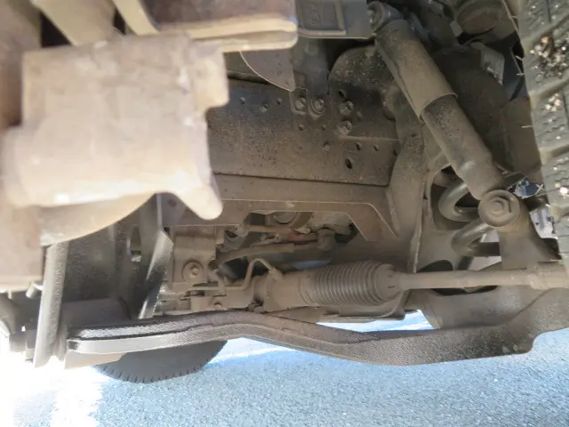 いすゞ エルフ 2RG-NPR88AR(2WD)の写真44