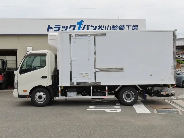 日野 デュトロ 2KG-XZU712M(2WD)の写真3