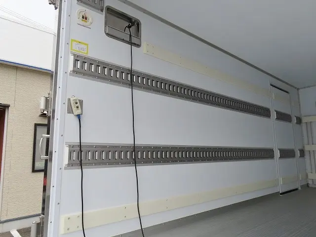 日野 デュトロ 2KG-XZU712M(2WD)の写真26