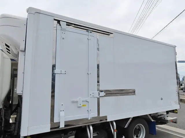 日野 デュトロ 2KG-XZU712M(2WD)の写真30