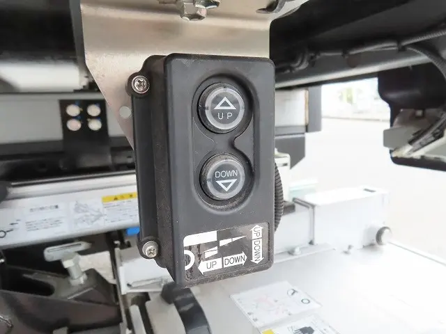 日野 デュトロ 2KG-XZU712M(2WD)の写真38