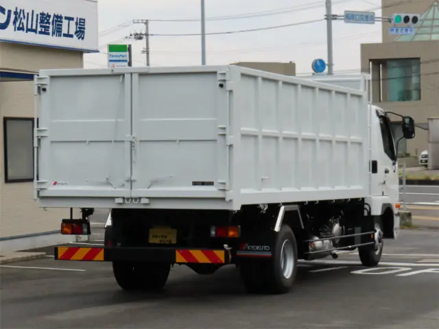 三菱 ファイター 2KG-FK72F(2WD)の写真2