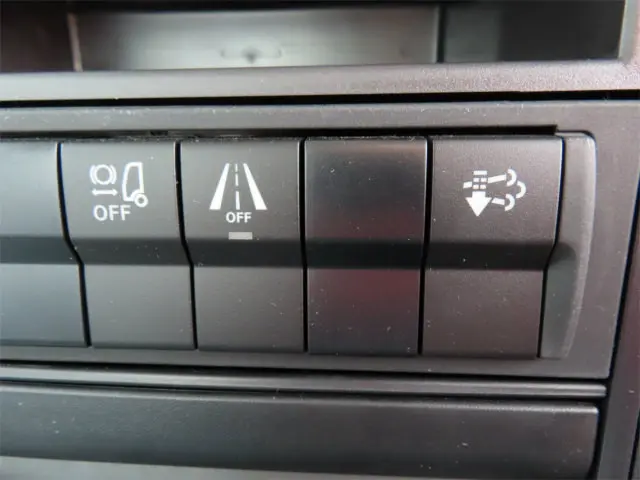 三菱 ファイター 2KG-FK72F(2WD)の写真15