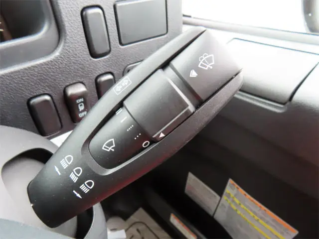 三菱 ファイター 2KG-FK72F(2WD)の写真24