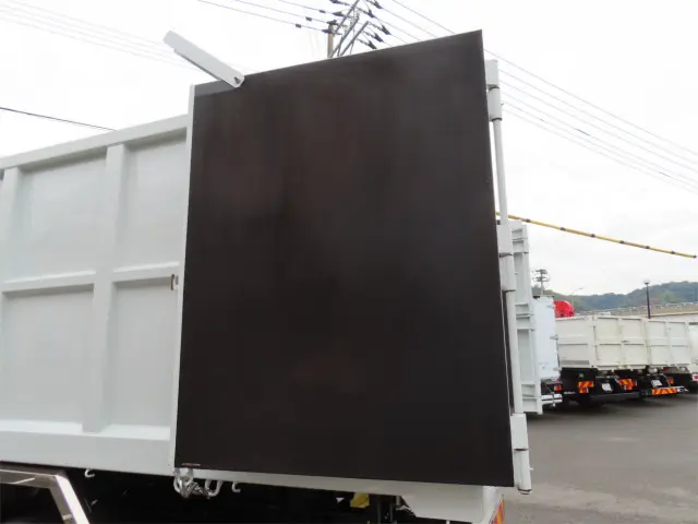 三菱 ファイター 2KG-FK72F(2WD)の写真33