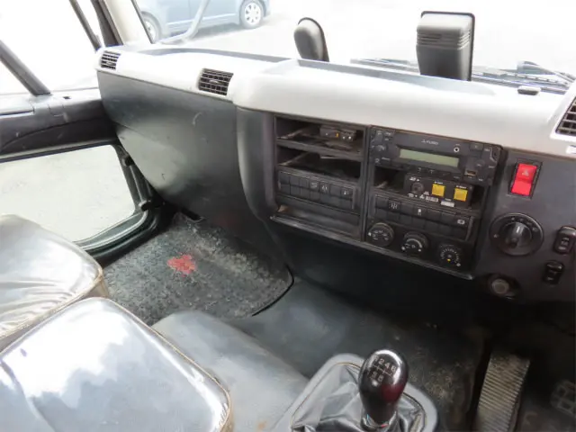 三菱 ファイター 2KG-FK72F(2WD)の写真16