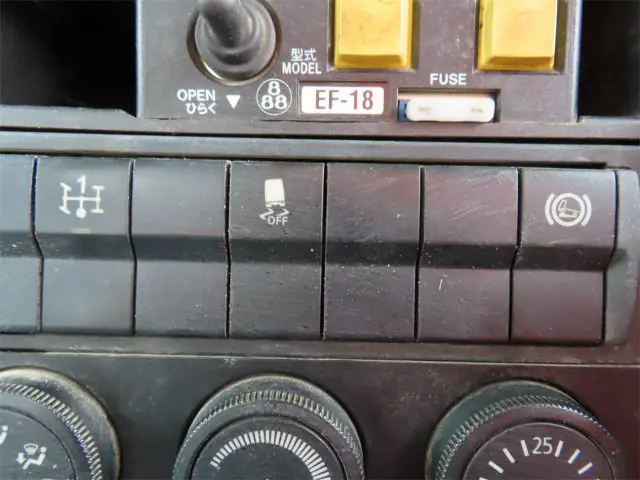 三菱 ファイター 2KG-FK72F(2WD)の写真17