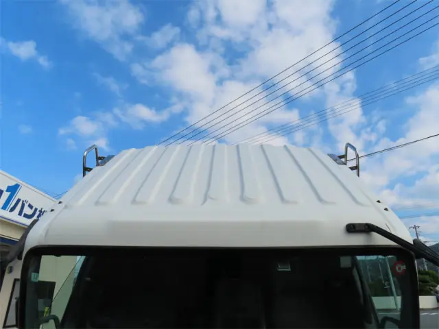 いすゞ フォワード 2RG-FSR90T2(2WD)の写真7