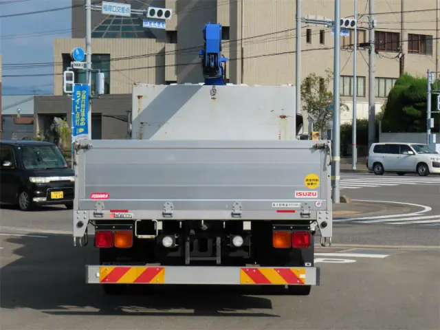 いすゞ フォワード 2RG-FSR90T2(2WD)の写真8