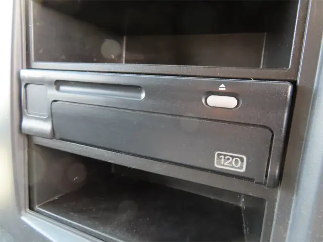 いすゞ フォワード 2RG-FSR90T2(2WD)の写真21