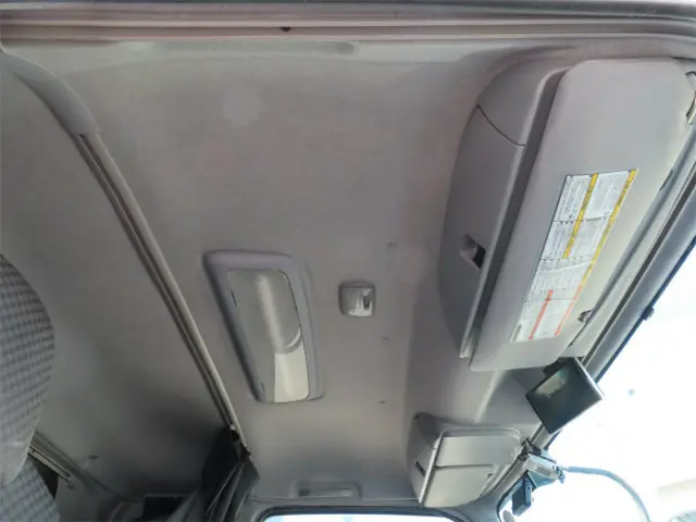 いすゞ フォワード 2RG-FSR90T2(2WD)の写真24