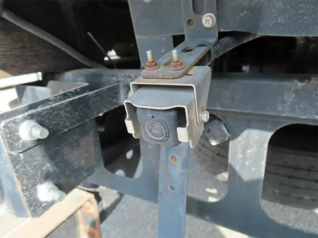 いすゞ フォワード 2RG-FSR90T2(2WD)の写真48