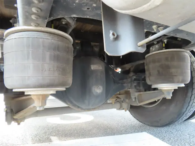 いすゞ フォワード 2RG-FSR90T2(2WD)の写真49