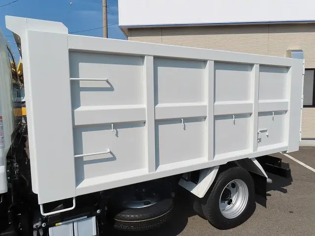 三菱 キャンター 2RG-FBA60(2WD)の写真34