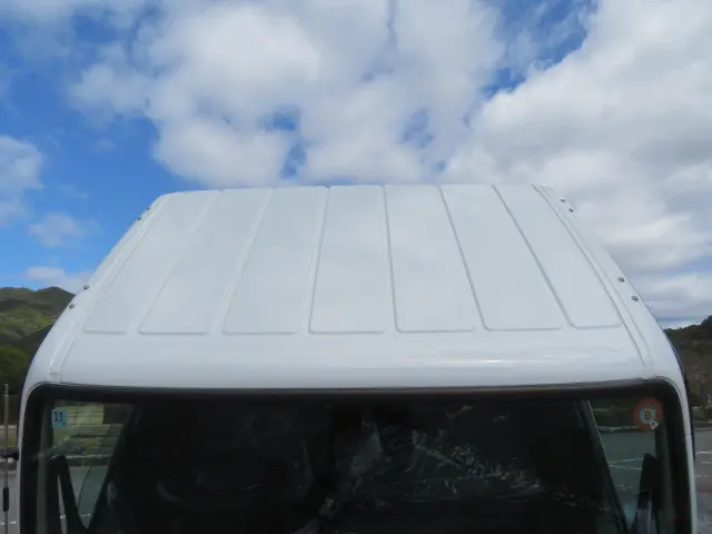 三菱 キャンター 2RG-FBA60(2WD)の写真7