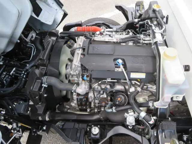 三菱 キャンター 2RG-FBA60(2WD)の写真38