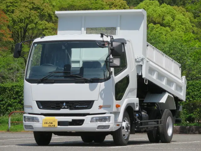 三菱 ファイター 2KG-FK62F(2WD)の写真2