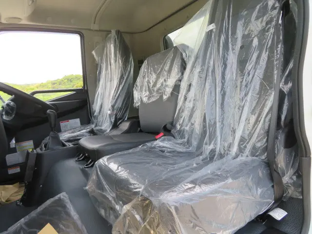 三菱 ファイター 2KG-FK62F(2WD)の写真11