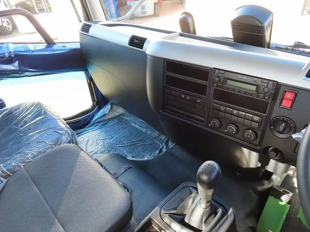 三菱 ファイター 2KG-FK62F(2WD)の写真15