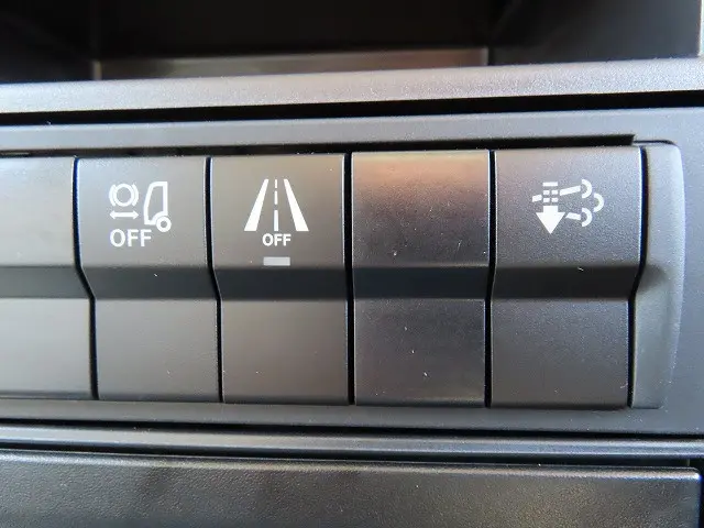 三菱 ファイター 2KG-FK62F(2WD)の写真21