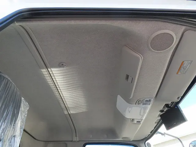 三菱 ファイター 2KG-FK62F(2WD)の写真28