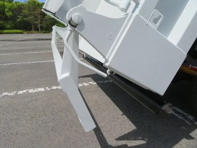 三菱 ファイター 2KG-FK62F(2WD)の写真35