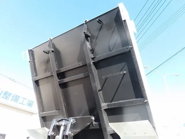 三菱 ファイター 2KG-FK62F(2WD)の写真50