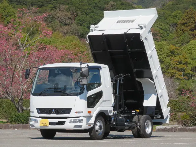 三菱 ファイター 2KG-FK62F(2WD)の写真8