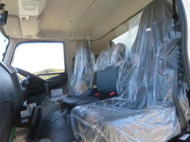 三菱 ファイター 2KG-FK62F(2WD)の写真11