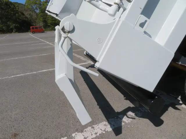 三菱 ファイター 2KG-FK62F(2WD)の写真37