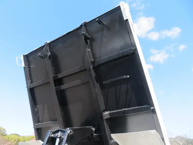 三菱 ファイター 2KG-FK62F(2WD)の写真50