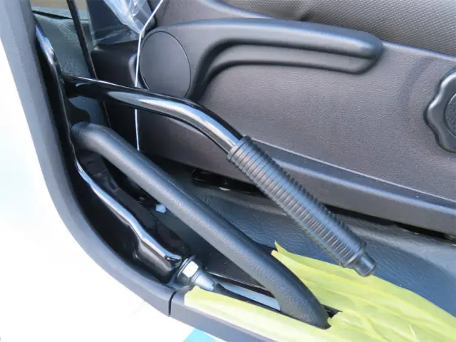 三菱 ファイター 2KG-FK62F(2WD)の写真23