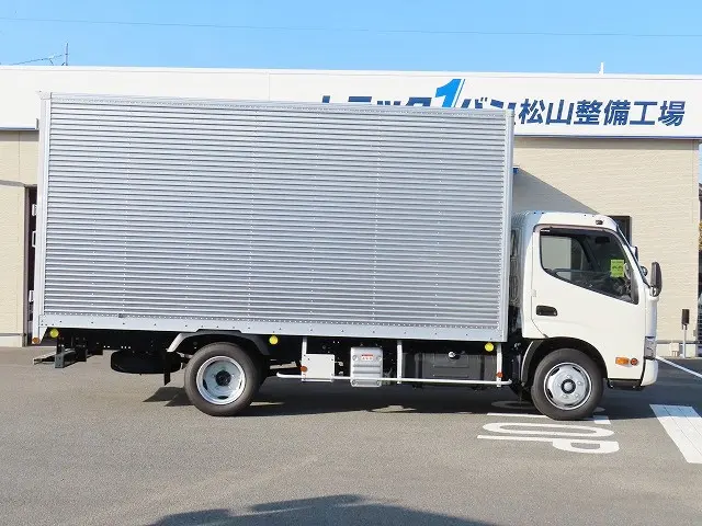 日野 デュトロ 2KG-XZU655M(2WD)の写真5