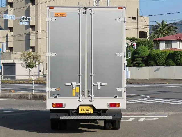 日野 デュトロ 2KG-XZU655M(2WD)の写真8