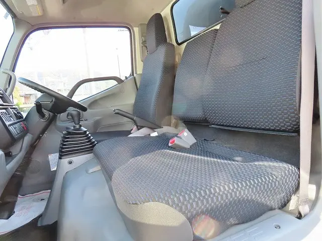 日野 デュトロ 2KG-XZU655M(2WD)の写真13